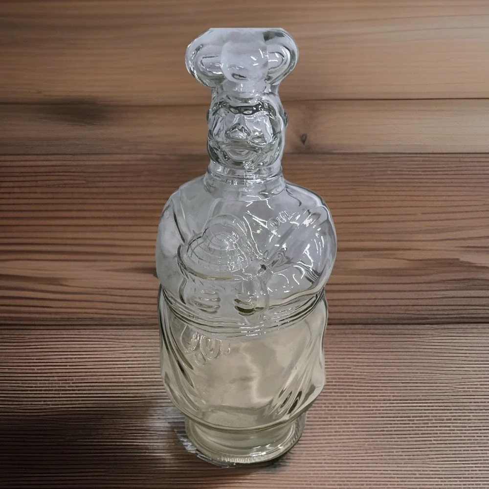 CHEF FIGURINE Decanter/Pepper Bottle with Glass Head Clear Glass Empty / Cleaned